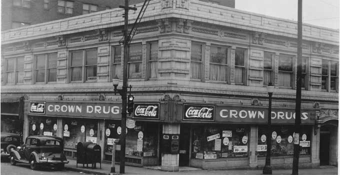 Kansas City history captured in 1940s photos.