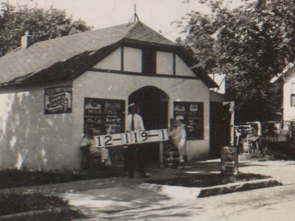 One of Midtown's early local grocery stores was Martin's Market at 1507 W. 47th, seen here in 1940. 