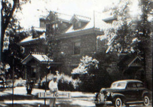 The house at 301 E. Armour in 1940.