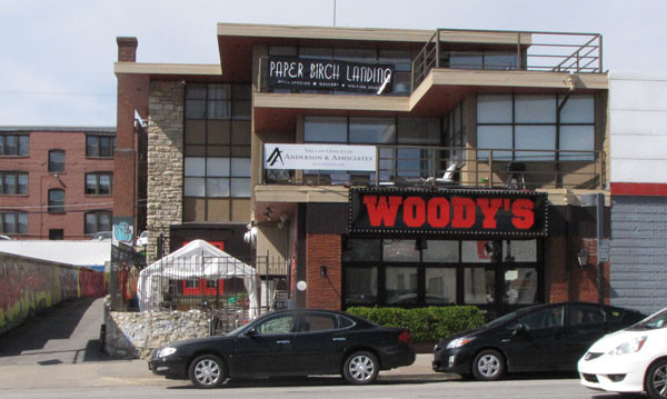 woody's