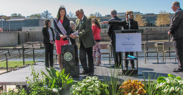 City of Fountains Foundation Board Member Carl DiCappo and “Miss City of Fountains” Sophia Dominguez turned on the first fountain today. 