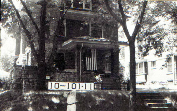 In 1940, this home on the block between Armour and 36th, Tracy to Virginia, proudly displayed an American flag. Before many of the homes were built, Kansas City pioneer George Sedgewick and his wife made their home at the corner of Armour and Virginia before platting the area as Sedgewick Place. 