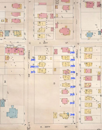 This 1896-1907 Sanborn Fire Insurance map shows a completely residential block, with large homes on good-sized lots.